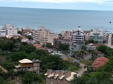 Bombinhas, Santa Catarina — Brazilian city Bombinhas, SC.