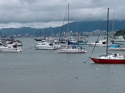 Bombinhas, Santa Catarina — Brazilian city Bombinhas, SC.